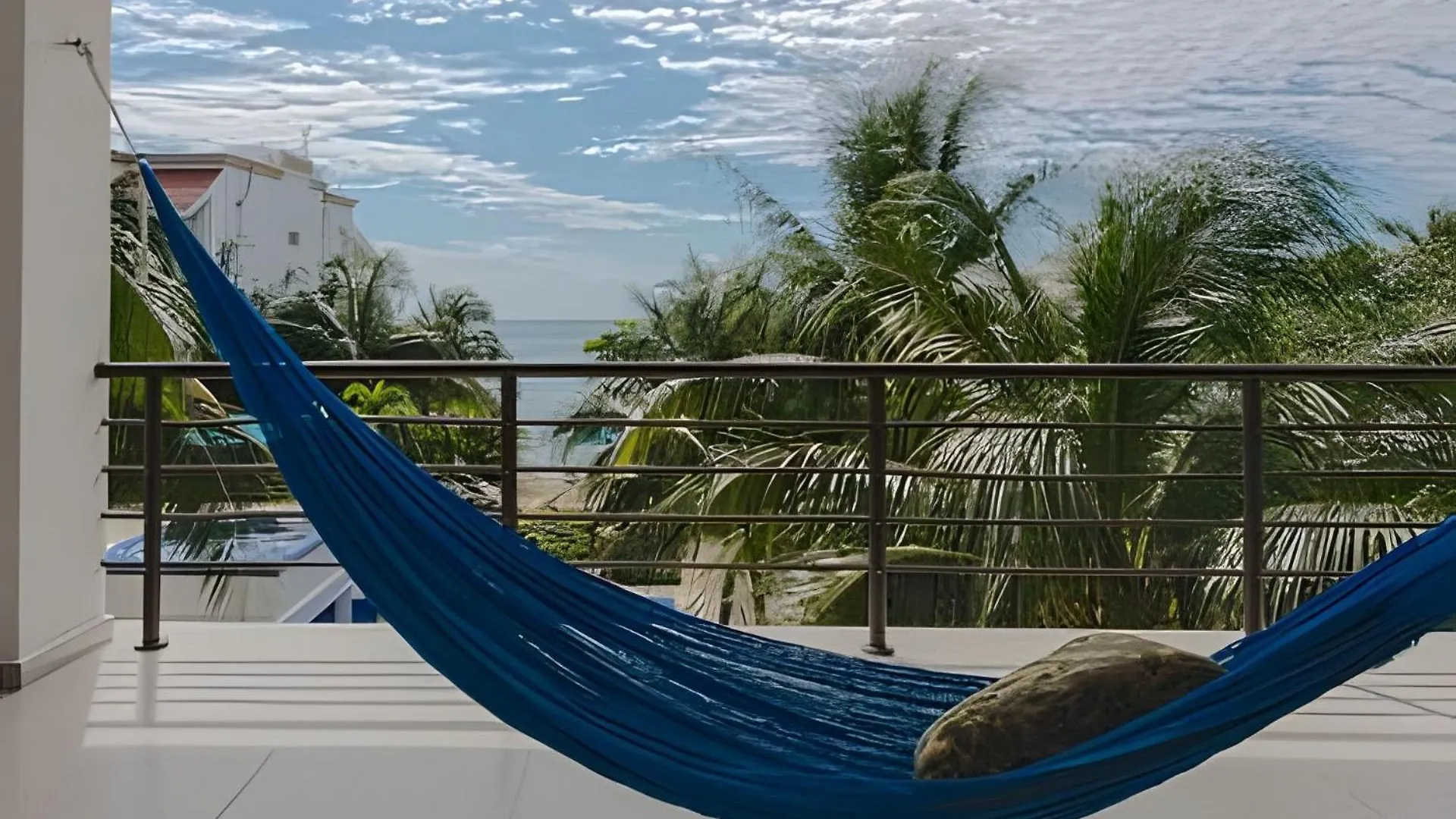 13Bdr Villa Bellamar Akumal - Private Chef - Beachfront - Weddings-Business Retreats-Golf-Family 0*,  Messico