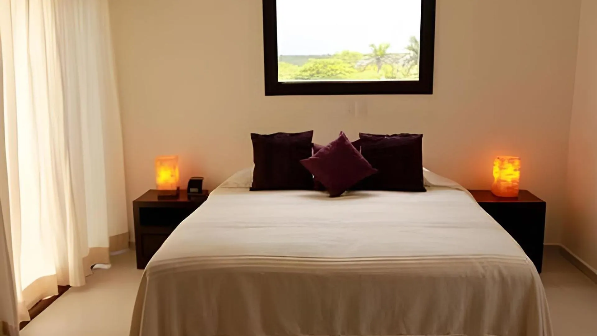 13Bdr Villa Bellamar Akumal - Private Chef - Beachfront - Weddings-Business Retreats-Golf-Family Messico