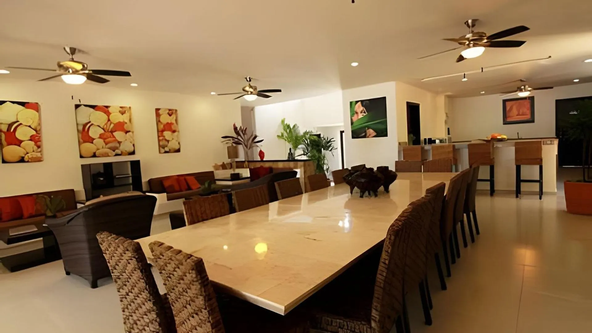 13Bdr Villa Bellamar Akumal - Private Chef - Beachfront - Weddings-Business Retreats-Golf-Family