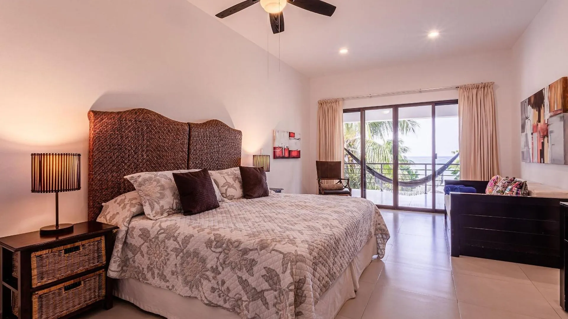 13Bdr Villa Bellamar Akumal - Private Chef - Beachfront - Weddings-Business Retreats-Golf-Family