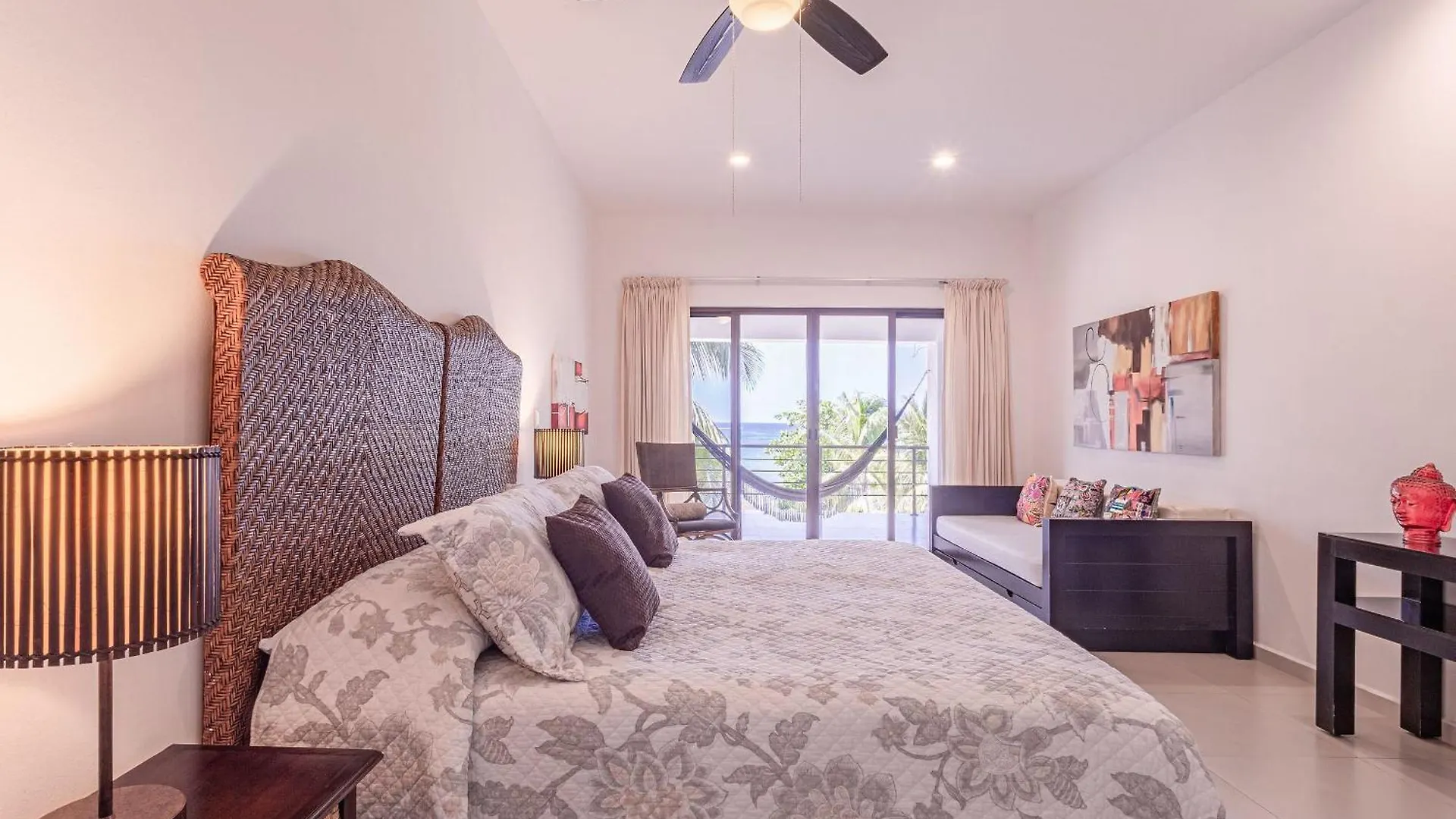 13Bdr Villa Bellamar Akumal - Private Chef - Beachfront - Weddings-Business Retreats-Golf-Family 0*,  Messico