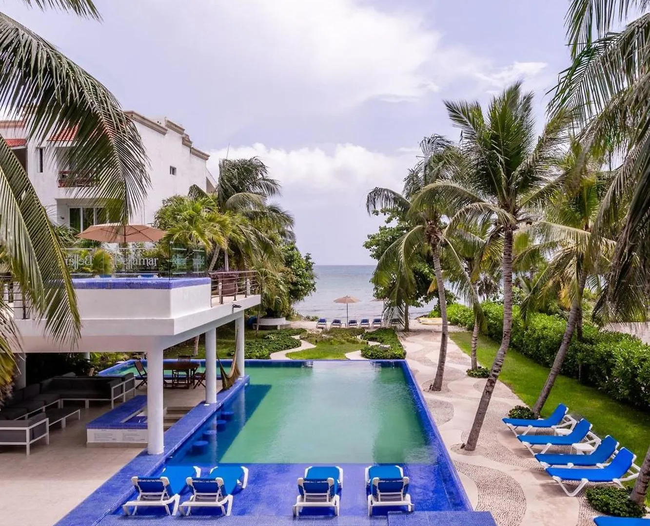 13Bdr Villa Bellamar Akumal - Private Chef - Beachfront - Weddings-Business Retreats-Golf-Family 0*,  Messico