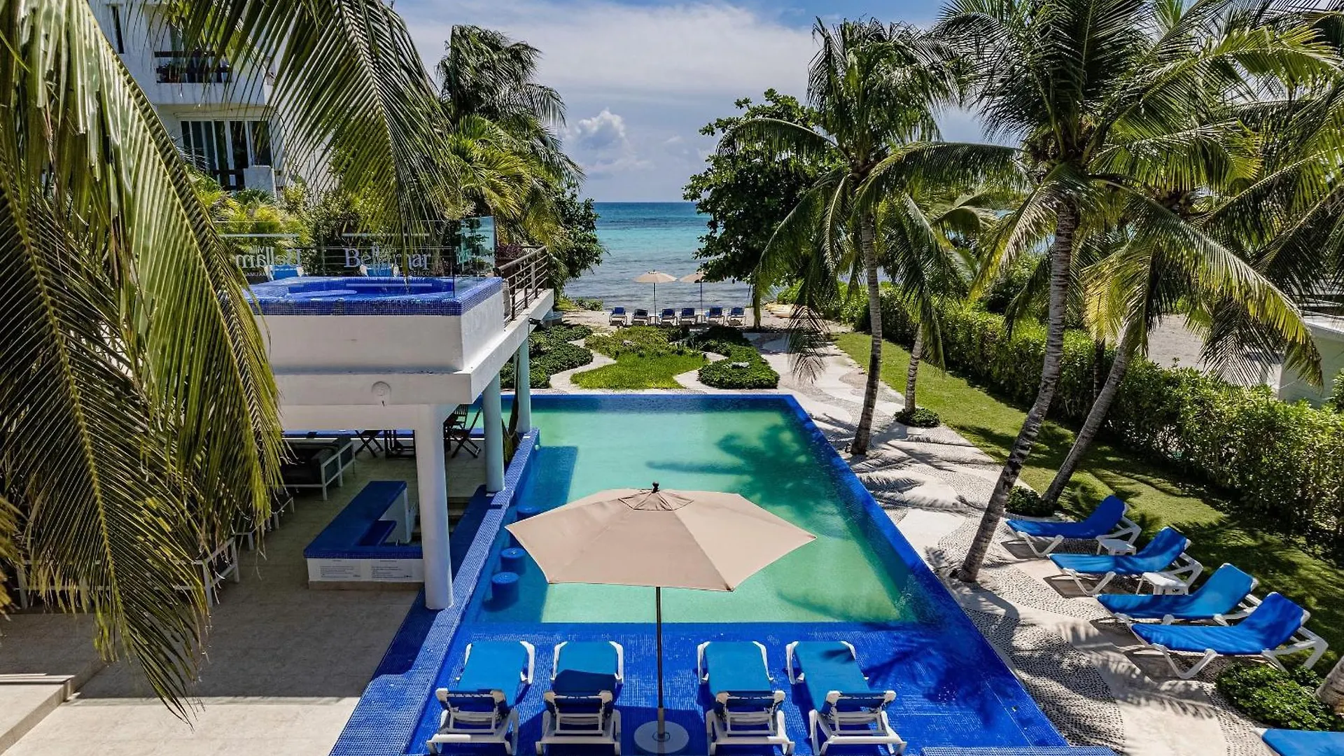 13Bdr Villa Bellamar Akumal - Private Chef - Beachfront - Weddings-Business Retreats-Golf-Family
