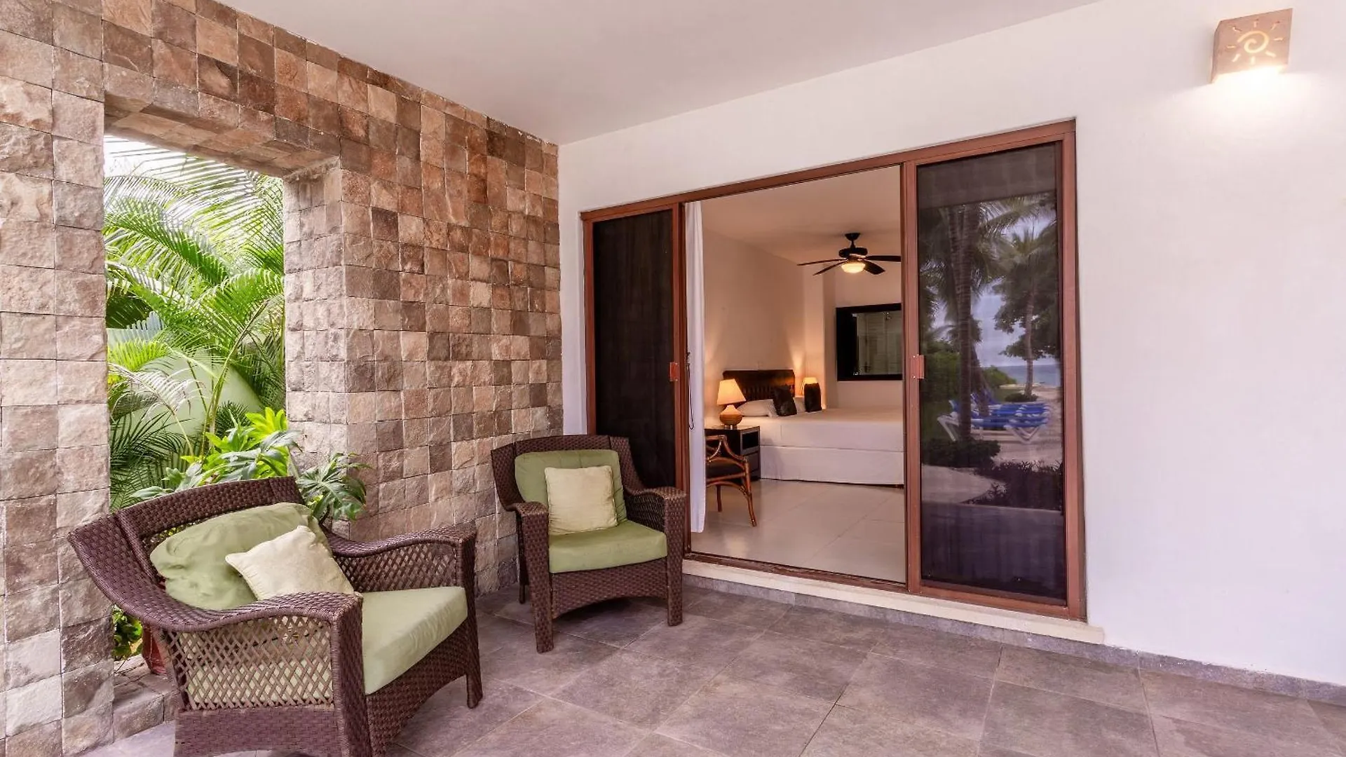 13Bdr Villa Bellamar Akumal - Private Chef - Beachfront - Weddings-Business Retreats-Golf-Family