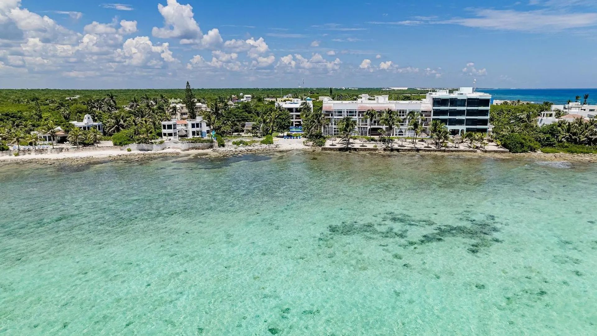 Resort 13Bdr Villa Bellamar Akumal - Private Chef - Beachfront - Weddings-Business Retreats-Golf-Family